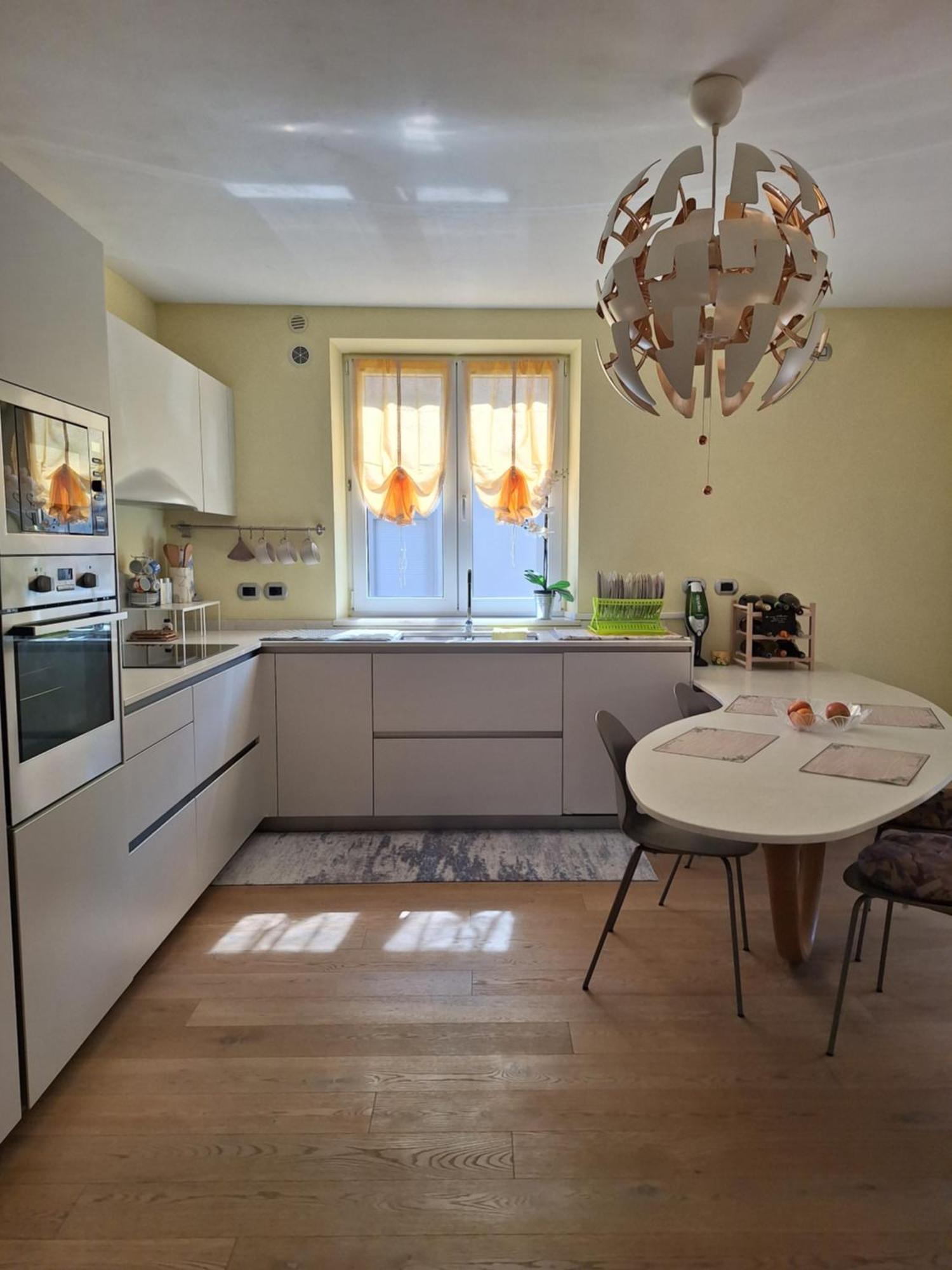 Casa 'rosa Dei Laghi' Habitación en casa particular